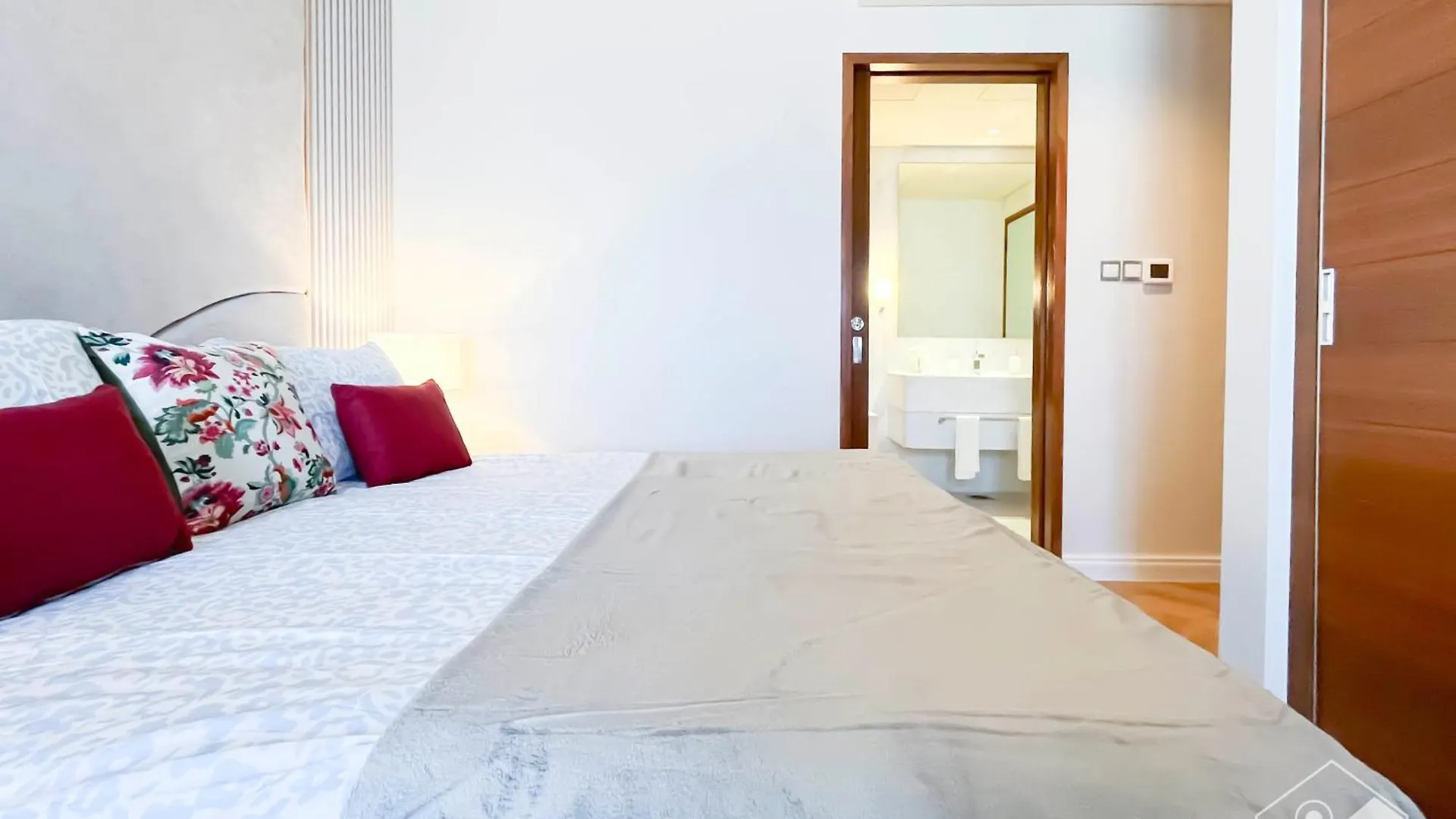 דירה Dubai Mall Luxury 1Bedroom Balcony View